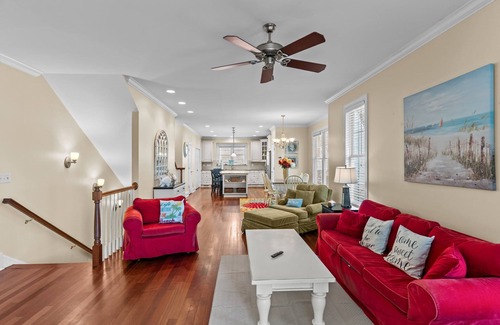 Wilmington Beach Villa | Steps to the Sand in Carolina Beach, Sleeps 10! Villa