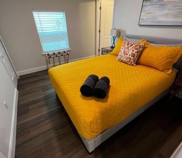 Lincolnville Casa | Steps to Trolley #11, EV Connector, Walk Downtown