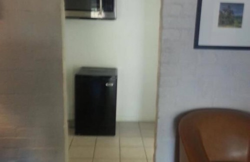 Downtown Las Vegas Hotel | STERLING GARDENS HOTEL