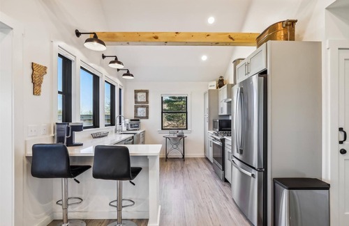 Stowe Casa | Sterling Ridge View: new 2 br, a/c, deck, Mansfield views!