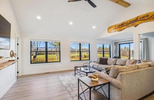 Stowe Casa | Sterling Ridge View