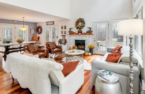 Morrisville Casa | Sterling Valley Home about 9 Mi to Stowe Mountain!