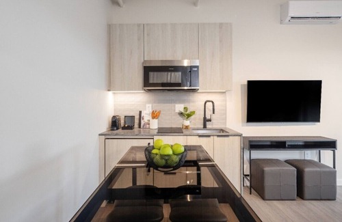 Steveston Hotel | Steveston Waterfront Hotel