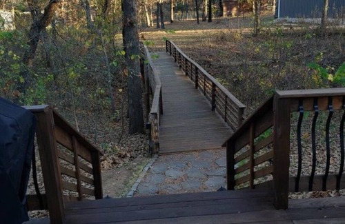 Kingston Casa | Stevie B's Texoma Retreat