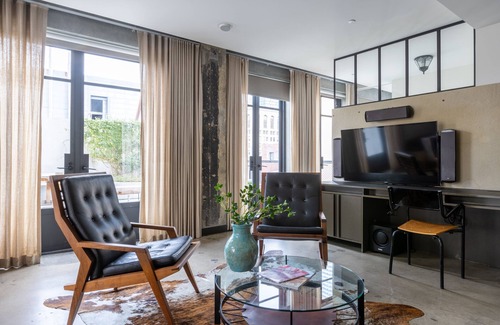 Historic Core Hotel | STILE Downtown Los Angeles by Kasa