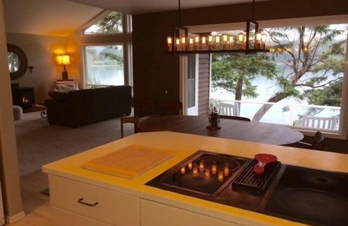 Roche Harbor Casa | TODAVÍA FECHAS DEJADAS PARA TUS VACACIONES DE VERANO DISTANCIA A PIE A ROCHE HARBOR