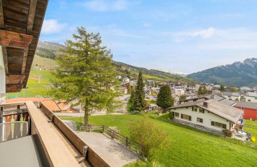 Vella Apartamento | Stilvolle 4.5 Zimmer Wohnung nahe der Talstation