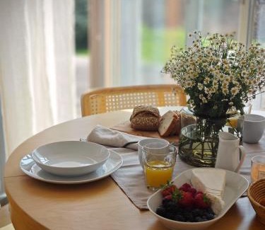 Großsedlitz Apartamento | Stilvolle Wohnung mit Terrasse im Grünen