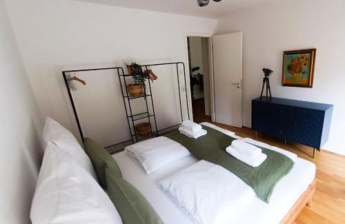 Rhein-Erft-Kreis District Apartamento | Stilvolleauszeit mit Garten - 15 min bis Köln