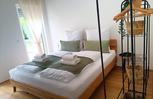 Rhein-Erft-Kreis District Apartamento | Stilvolleauszeit mit Garten - 15 min bis Köln