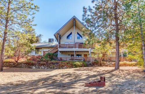 Oakhurst Casa | Stimboli Lodge- Sleeps 16 with tons of games and fun