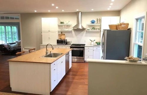 Housatonic Casa | Stockbridge house 17 minutes from Tanglewood. Four bedroom, three bathroom.