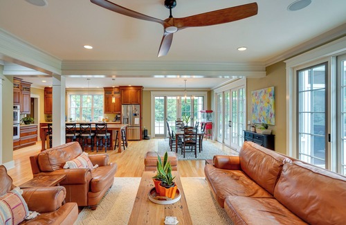 Stockbridge Casa | Stockbridge Retreat w/ Pool & Hot Tub!