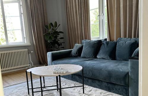 Spanga - Tensta Casa | Stockholm 5-Beds Sleeps 12 with Garden Access