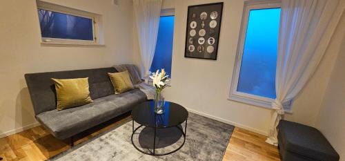 Spanga - Tensta Apartamento | Stockholm Guest House