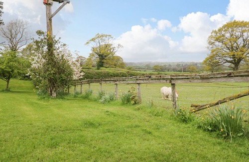 Welton Cabaña | Stockwell Hall Cottage