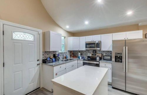 Fort Worth Casa | StockYards-BBobs-4mins! GrayLee House.4-Bedrooms