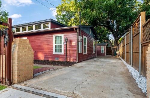 Fort Worth Casa | Stockyards Longhorn House, TCU close by