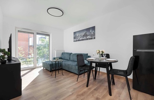 Fabryczna Apartamento | Stodolna 6 | Wrocław | White Apartment | Parking
