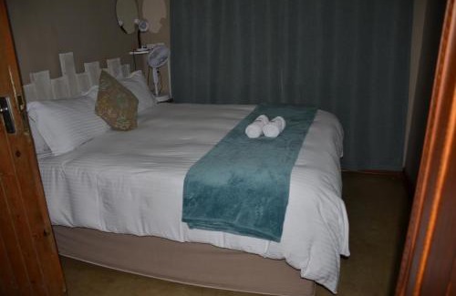 Komatipoort Casa | Stoep Cafe Guest House