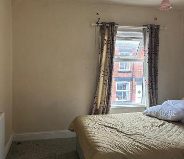 Burslem Casa | Stoke Staycation The Quiet Corner