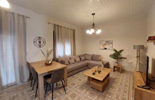 Preveza Villa | Stone-built Villa Nesseris 80 m2