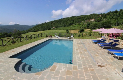 Bivio Lugnano Villa | Villa con piscina para 7 personas, situada en una posición panorámica en la frontera entre la Toscana y Umbría.