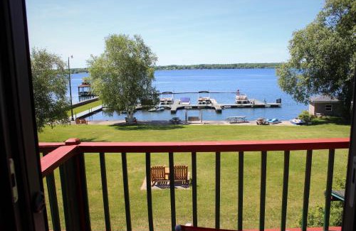 Ogdensburg Complejo | Stone Fence Resort