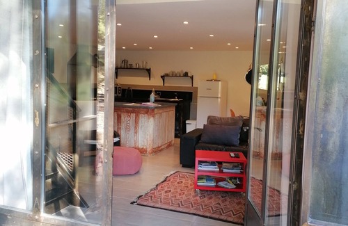 Les Adrets-de-l'Esterel Casa | Casa de piedra con jacuzzi, entre Cannes y Fréjus, mini loft independiente ...