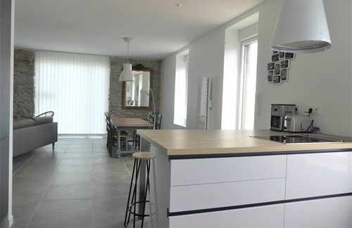 Plobannalec-Lesconil Casa | Casa de piedra en el puerto de LESCONIL (VISTA AL MAR) 4 ESTRELLAS
