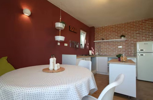 Kastela Casa | Stone House Bay View - Kaštel Lukšić