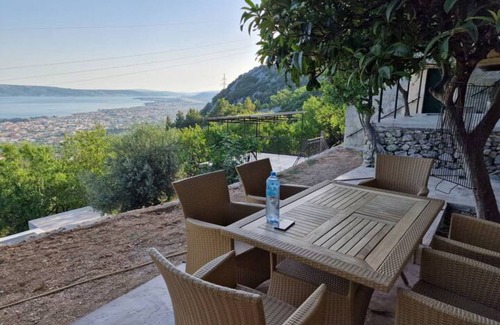 Kastela Casa | Stone House Bay View - Kaštel Lukšić
