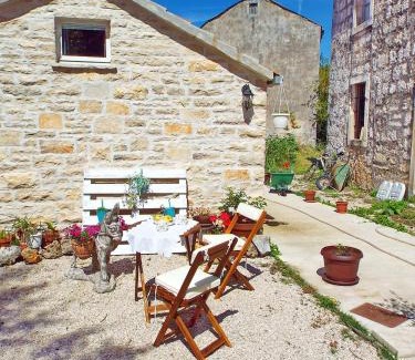 Zrnovo Apartamento | Stone House Harmony