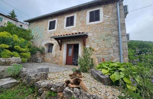 Opatija Casa | Stone House in Dobrec with Sea Views
