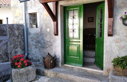 Opatija Casa | Stone House in Dobrec with Sea View & Pool