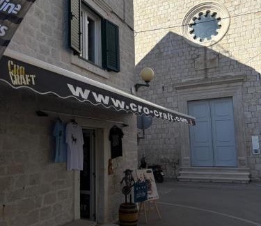 Kastel Stari Casa | Stone House Kaštela