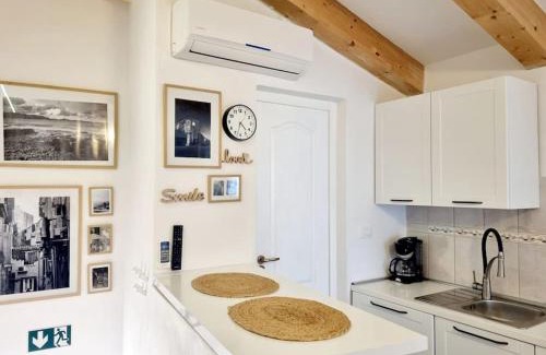 Rovinjsko Selo Apartamento | Stone House Mate