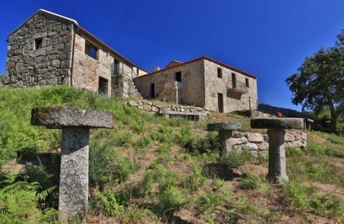 A Caniza Cabaña | Casita de piedra junto a viñedo para 2 personas. Mascotas bienvenidas.