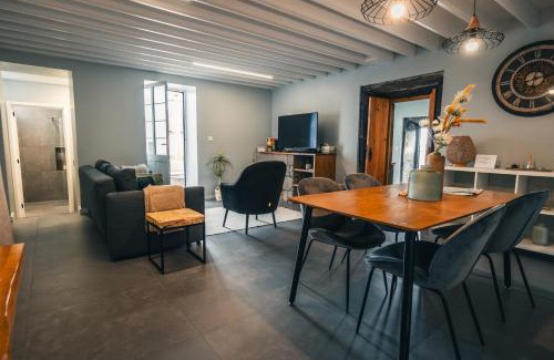 Achadinha Casa | Stone House