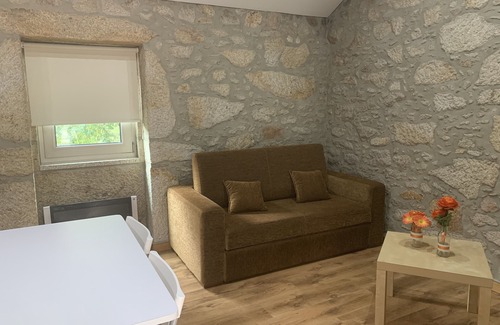 Oliveira de Frades Otro | GRANJA ESTANCIA EN CASA ACOGEDORA DE PIEDRA, RETIRAR EN LA NATURALEZA