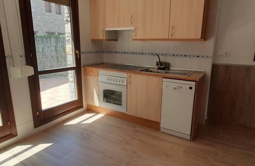 Castiello de Jaca Casa | Maison en pierre avec terrasse, BBQ, 3 chambres à Castiello de Jaca près de Jaca et pistes de ski