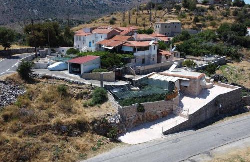 East Mani Apartamento | Stone house with Amazing View