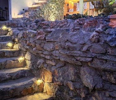 Milas Casa | Stone House with Pool