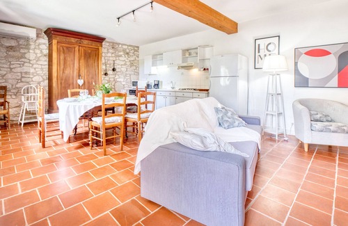 Cuneges Casa | Casa de piedra con piscina privada – 6 personas – En el corazón de los viñedos de Bergerac