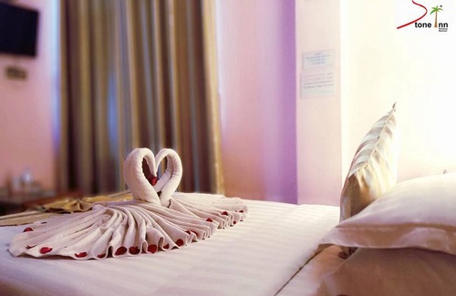 Mandalay Casa | Stone Inn