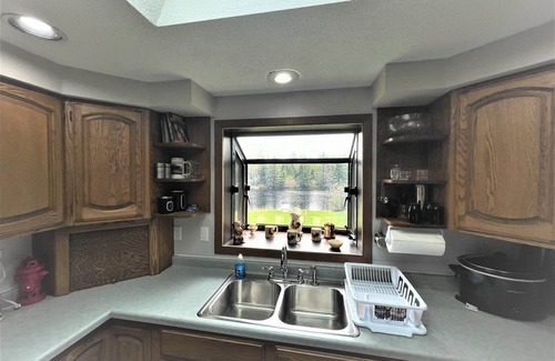 Butternut Casa | Stone Mason`s Camp on the River | 3 Bed, 2 Bath