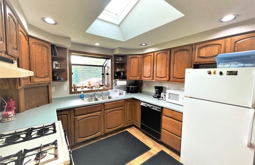 Butternut Casa | Stone Mason`s Camp on the River | 3 Bed, 2 Bath