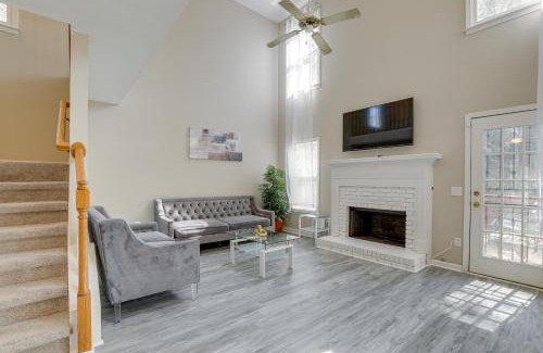 Stone Mountain Casa | Stone Mountain Vacation Rental with Deck!
