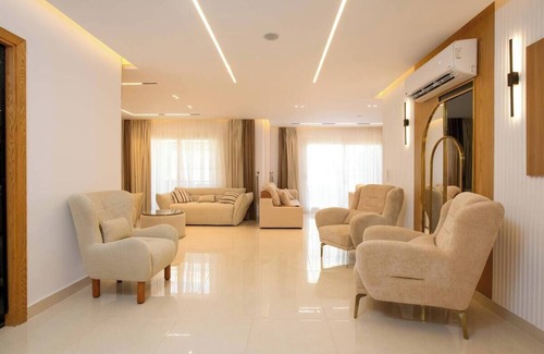 Cairo Apartamento | Stone Residence-New Cairo 3BDRM