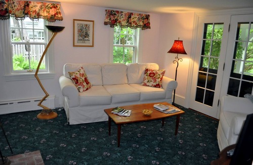 Bar Harbor Casa | Stone Throw Cottage